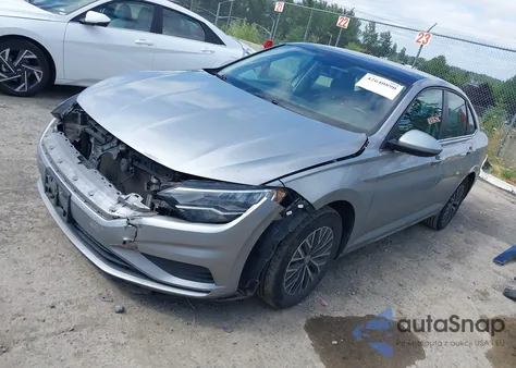 2021 Volkswagen Jetta 1.4T R-Line/1.4T S/1.4T Se z USA, uszkodzony, nr VIN 3VWC57BU5MM017139